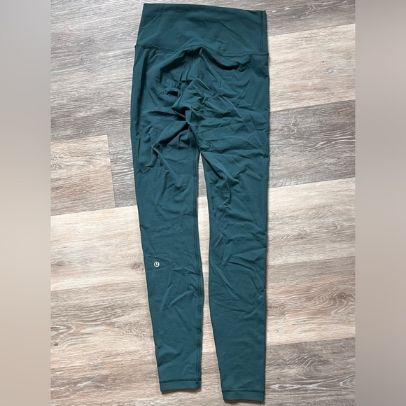 Lululemon tights - Picture 3 of 4